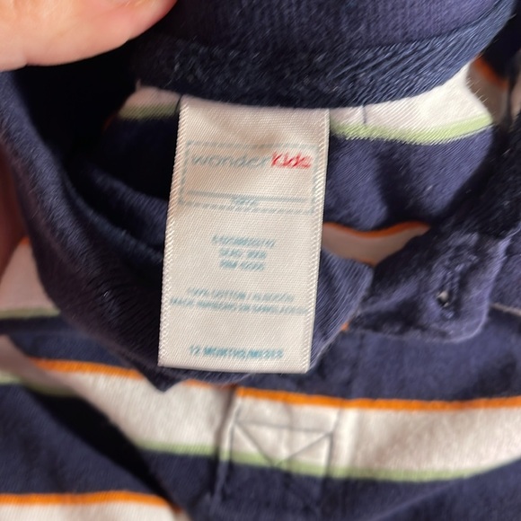 💰🚨CLEARANCE 🚨💰 
Wonder Kids Polo. 12 months - Picture 6 of 7